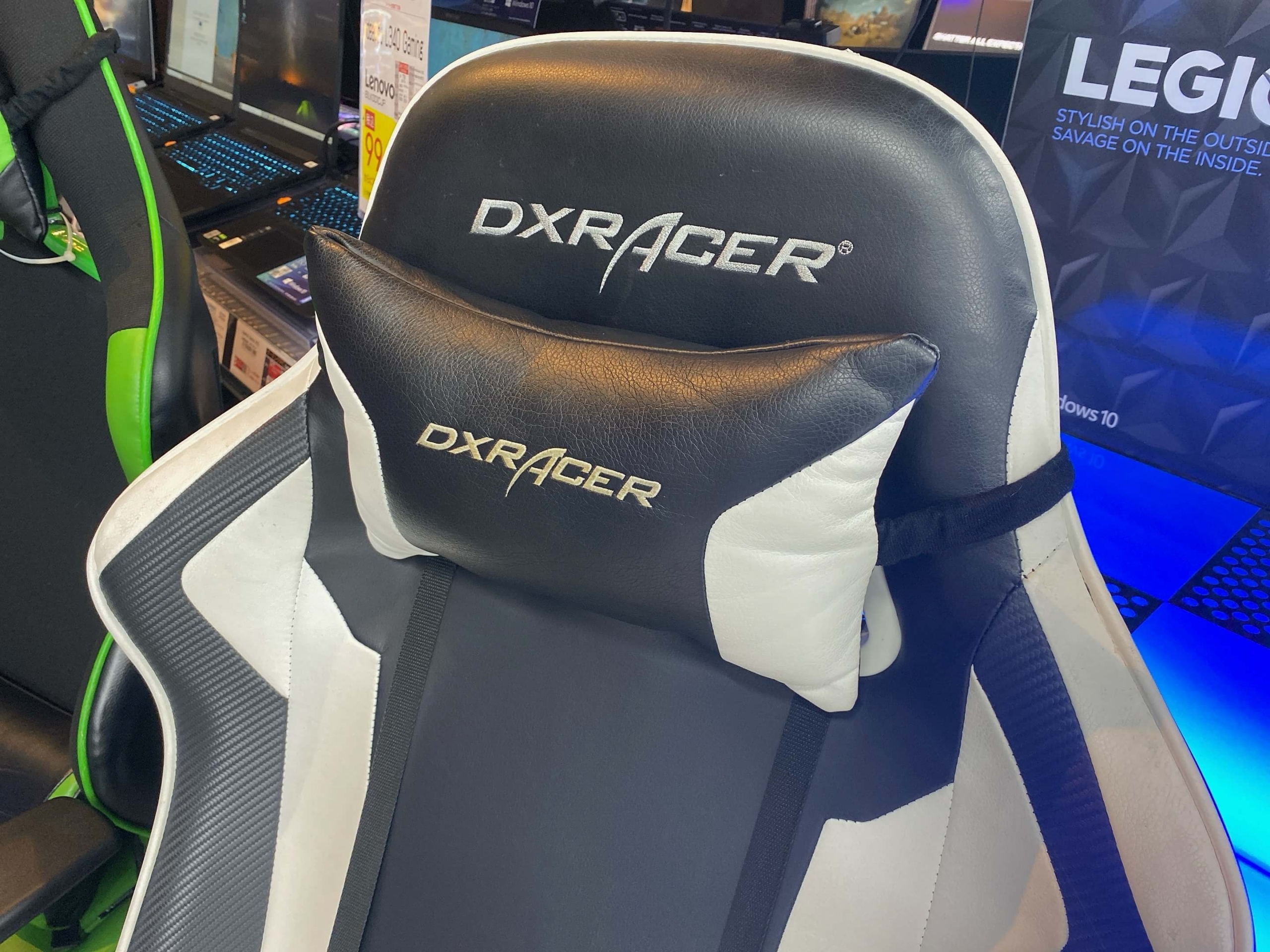 DXRACERのゲーミングチェア